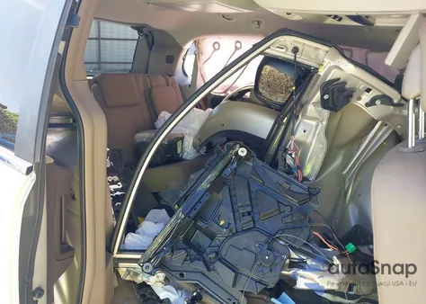 2016 Chrysler Town & Country Touring-L Anniversary Edition z USA, uszkodzony, nr VIN 2C4RC1CG5GR104674